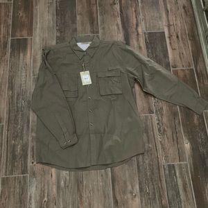 NWT Rugged Earth Outfitters XL Olive Long Sleeve